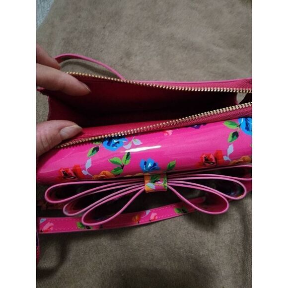 Betsey Johnson Pink Wallet on a String NWT - Picture 4 of 5